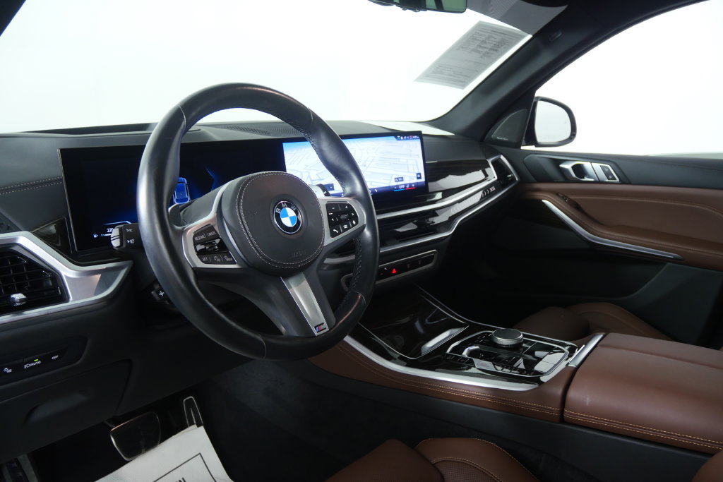 Certified 2024 BMW X5 xDrive40i w/ M Sport Package AWD/4WD image 13