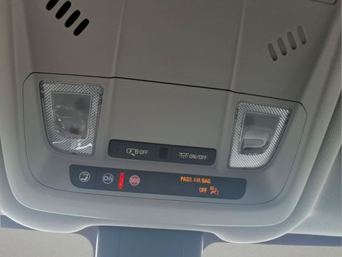 Certified 2024 Chevrolet Equinox LS w/ LS Convenience Package FWD image 28