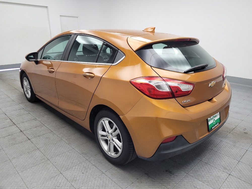 Used 2017 Chevrolet Cruze LT w/ Sun And Sound Package FWD image 5