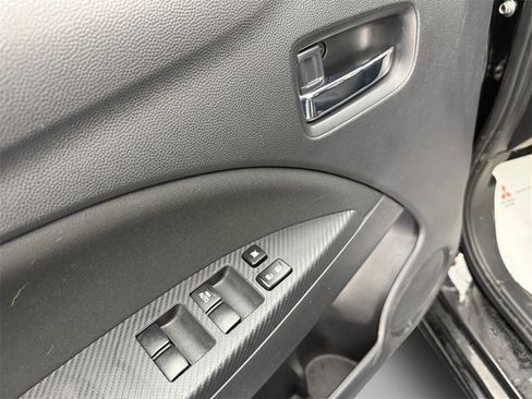 Used 2024 Mitsubishi Mirage G4 SE image 14