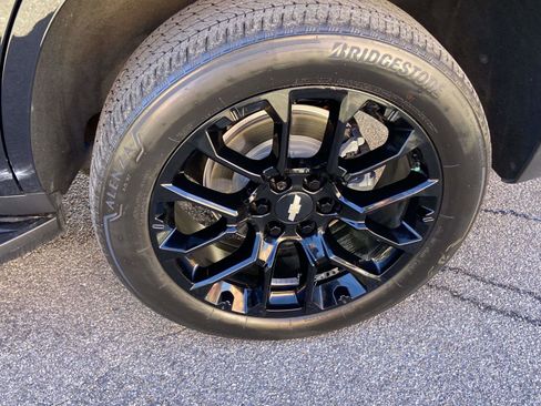 Certified 2023 Chevrolet Tahoe RST w/ Luxury Package image 31