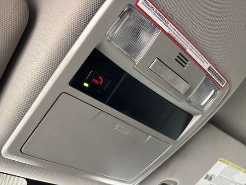 Used 2023 Toyota Tacoma SR w/ SR Convenience Package image 22