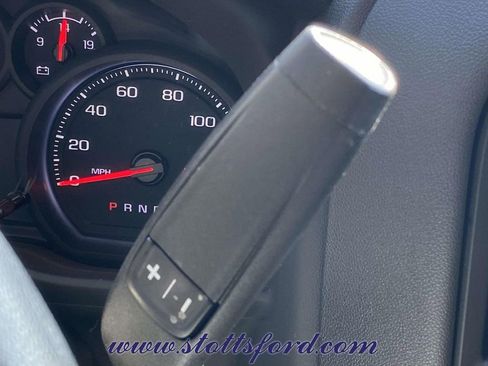 Used 2025 Chevrolet Silverado 1500 Custom Trail Boss w/ Dark Appearance Package image 22