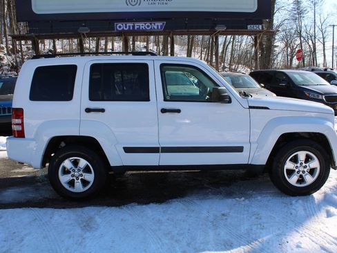 Used 2012 Jeep Liberty Sport w/ Popular Equipment Group image 6