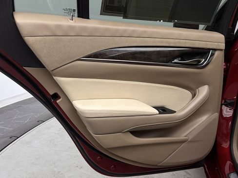 Used 2014 Cadillac CTS Luxury image 31