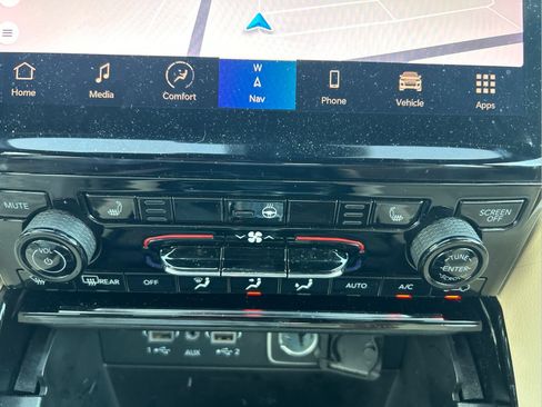 Certified 2023 Jeep Grand Cherokee Limited RWD image 31