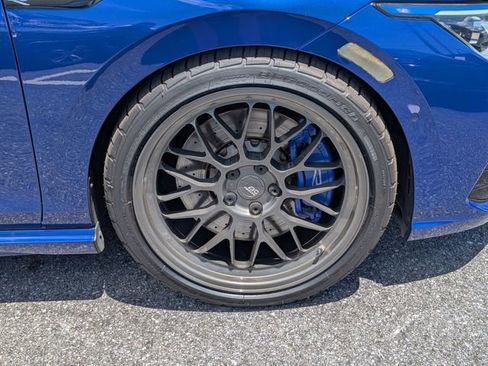 Used 2024 Volkswagen Golf R AWD/4WD image 19