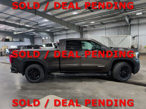 Used 2019 GMC Sierra 1500 Elevation w/ Elevation Value Package AWD/4WD image 2