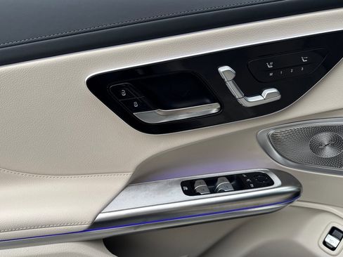 New 2026 Mercedes-Benz CLE 300 4MATIC Cabriolet image 12