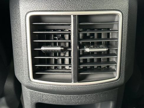 Used 2025 Kia Sportage X-Line w/ Premium Package AWD/4WD image 15