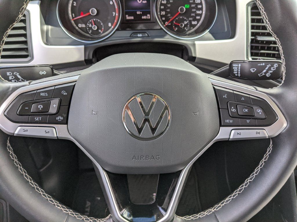 Used 2021 Volkswagen Atlas SE w/ Panoramic Sunroof Package AWD/4WD image 11