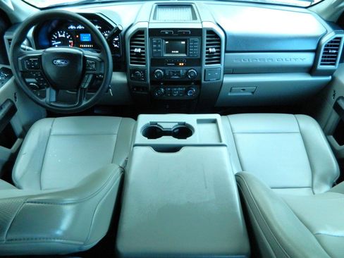 Used 2019 Ford F350 XL w/ Power Equipment Group image 17