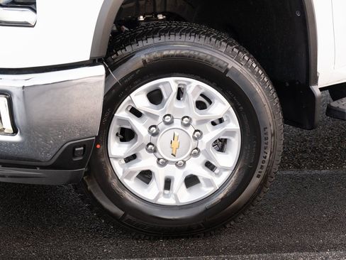 New 2026 Chevrolet Silverado 3500 LTZ w/ LTZ Convenience Package image 26