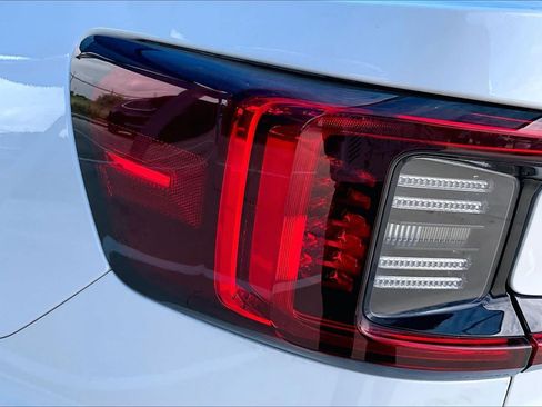 Used 2022 Polestar Polestar 2 w/ Plus Package AWD/4WD image 27