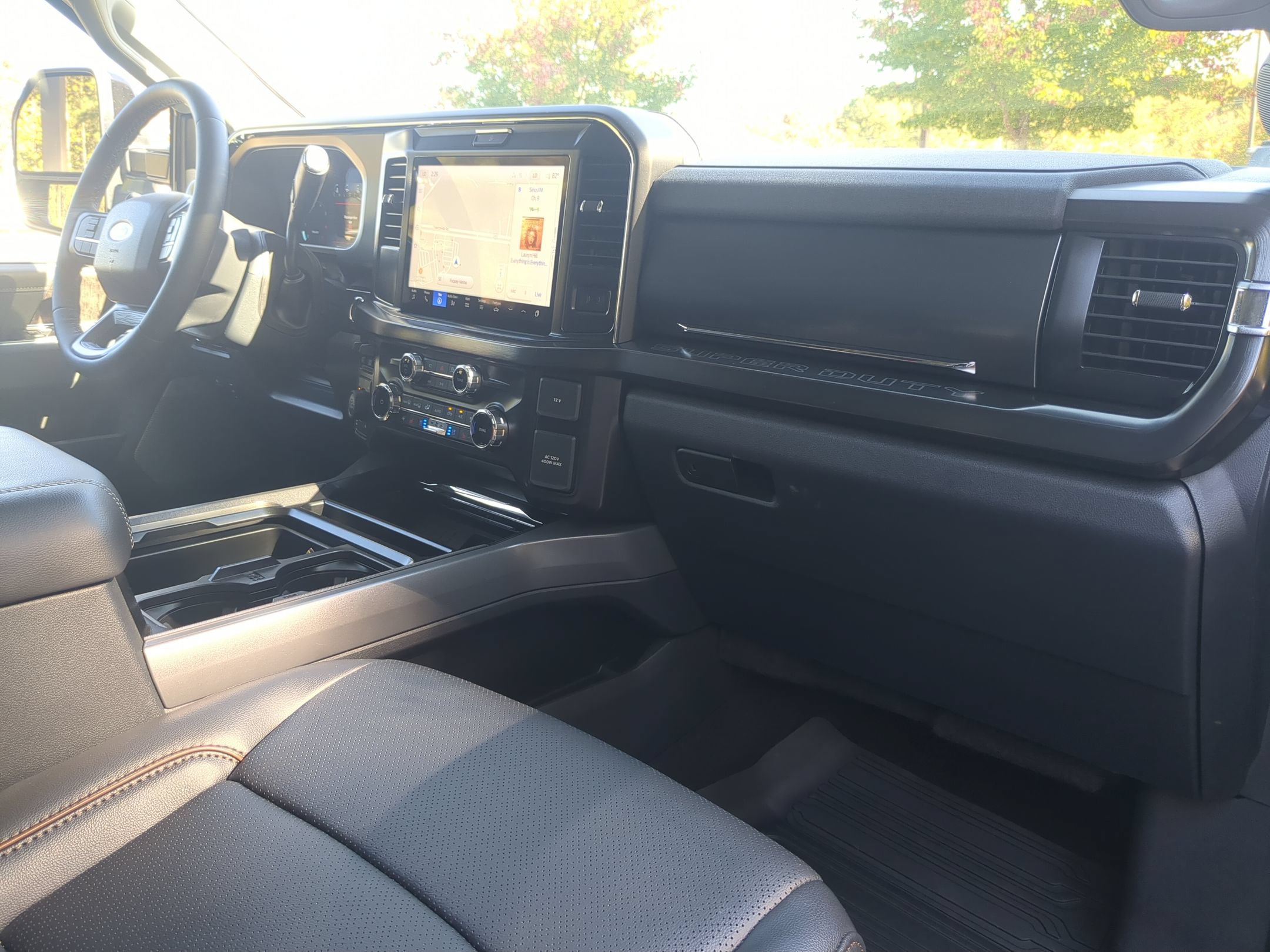 Certified 2026 Ford F250 Lariat w/ Tremor Off-Road Package AWD/4WD image 33