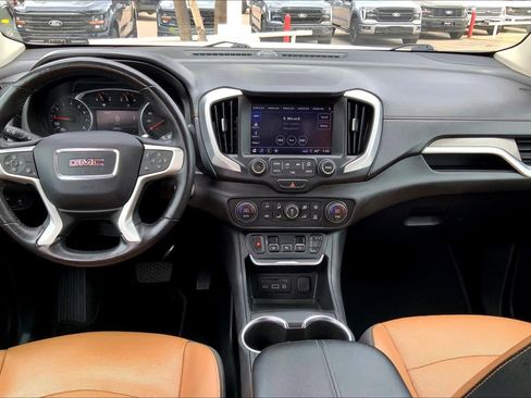Used 2018 GMC Terrain SLT w/ Preferred Package FWD image 16