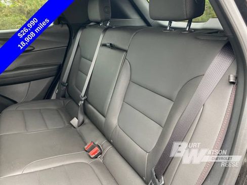 Used 2025 Chevrolet TrailBlazer RS w/ Convenience Package AWD/4WD image 18