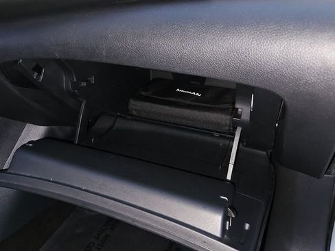 Used 2016 Nissan Sentra SV image 19