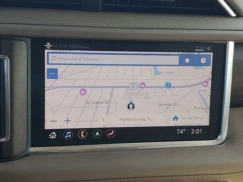 Used 2021 GMC Yukon Denali w/ Denali Premium Package image 32