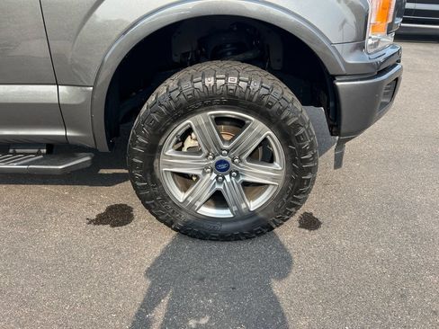 Used 2018 Ford F150 XLT w/ Equipment Group 302A Luxury AWD/4WD image 18