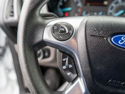 Used 2022 Ford Transit Connect XL image 26