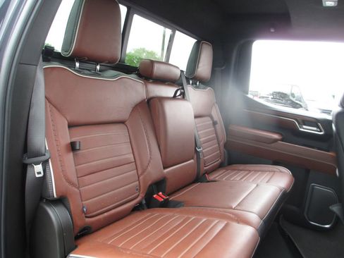 Used 2025 GMC Sierra 1500 Denali Ultimate AWD/4WD image 28