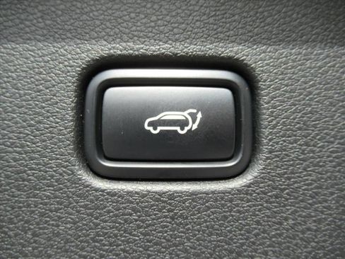 Used 2025 Kia Sportage SX FWD image 38