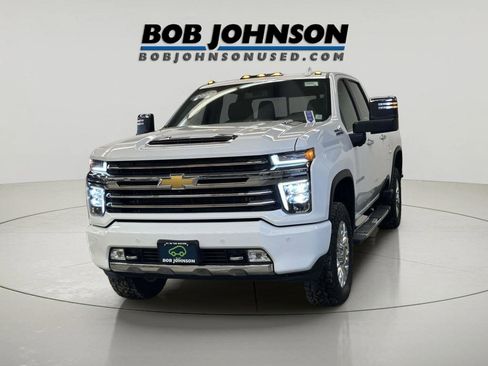Certified 2022 Chevrolet Silverado 2500 High Country w/ Z71 Off-Road Package image 5