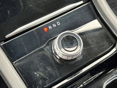 Used 2023 Jeep Grand Cherokee L Laredo image 20