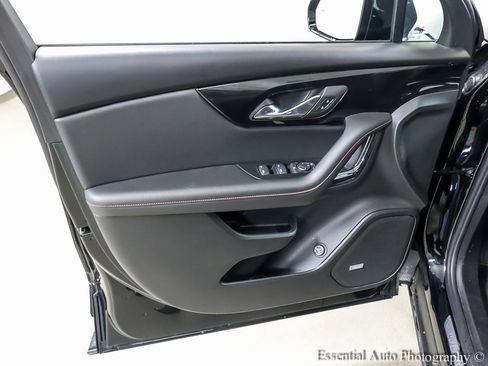 Certified 2025 Chevrolet Blazer RS image 19