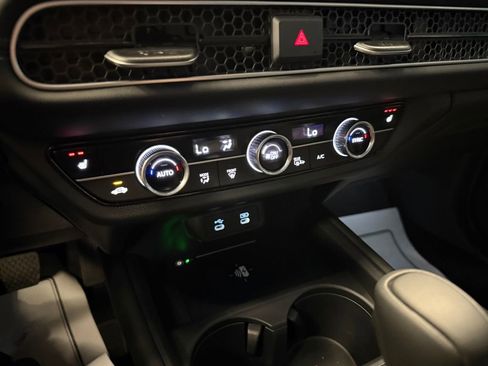 Used 2026 Honda HR-V EX-L image 13