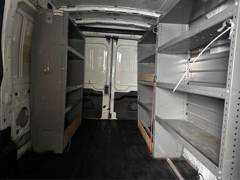Used 2019 Ford Transit 250 148 Medium Roof RWD image 14