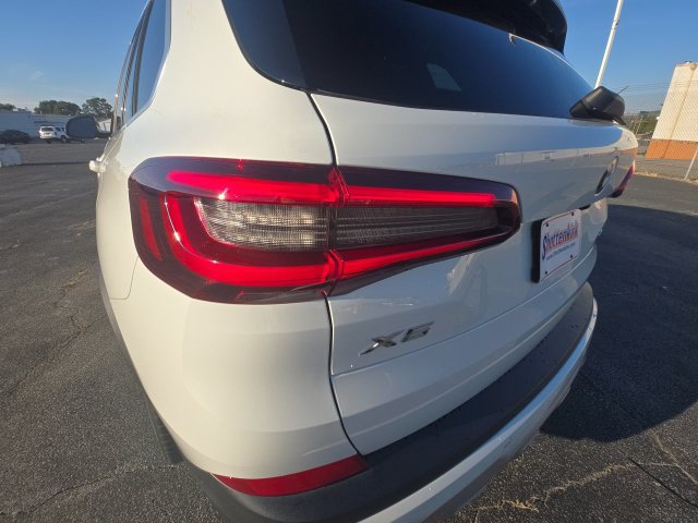 Used 2021 BMW X5 sDrive40i w/ Convenience Package RWD image 29