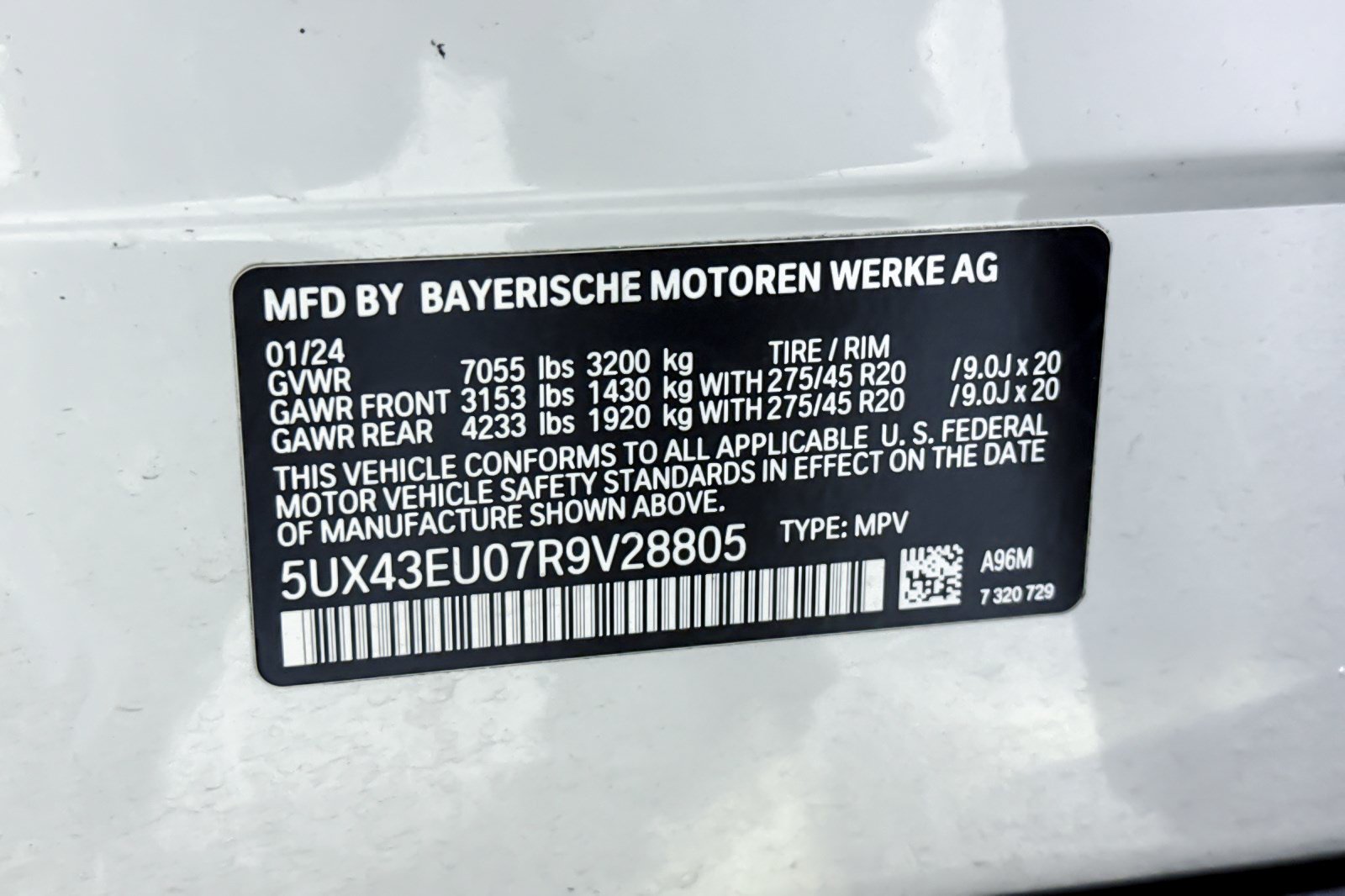 Used 2024 BMW X5 xDrive50e w/ Parking Assistance Package AWD/4WD image 28