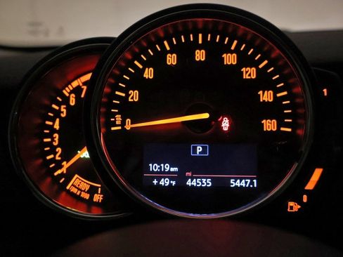 Used 2019 MINI Cooper Hardtop image 29