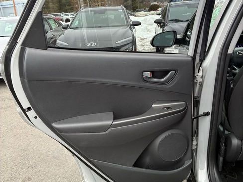 Used 2023 Hyundai Kona SEL image 43