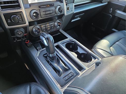 Used 2019 Ford F150 Platinum w/ Equipment Group 701A Luxury image 25