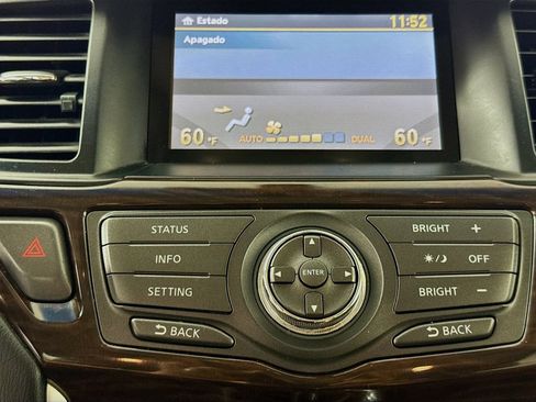 Used 2013 Nissan Pathfinder SL FWD image 18