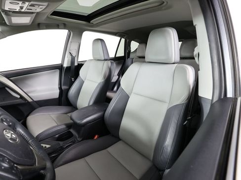 Used 2015 Toyota RAV4 Limited AWD/4WD image 11