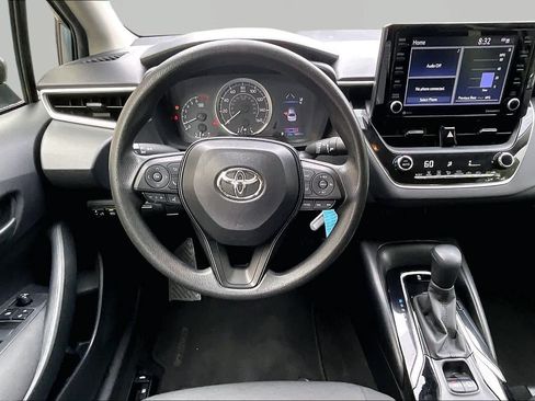 Used 2022 Toyota Corolla LE FWD image 6