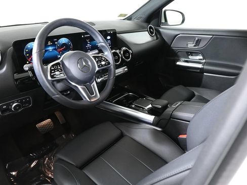 Certified 2023 Mercedes-Benz GLA 250 4MATIC image 15