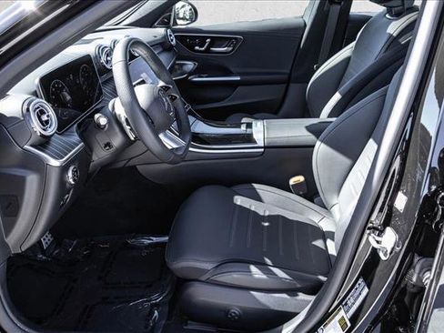 Certified 2026 Mercedes-Benz C 300 4MATIC Sedan image 12