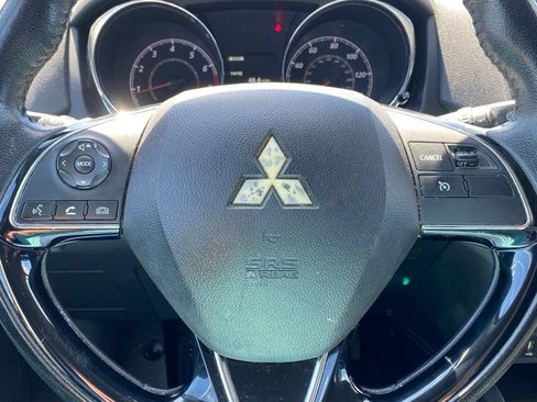 Used 2021 Mitsubishi Outlander Sport SE AWD/4WD image 24