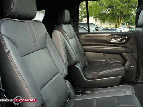 Used 2021 Chevrolet Suburban RST w/ Luxury Package AWD/4WD image 40