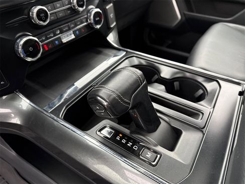 Used 2023 Ford F150 Lariat w/ Equipment Group 502A High image 31