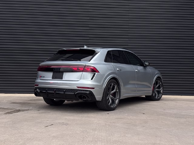 Used 2025 Audi RS Q8 performance AWD/4WD image 7