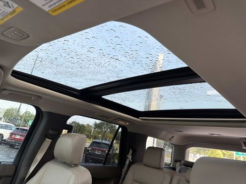 Used 2019 Ford Expedition XLT w/ Equipment Group 202A RWD image 32