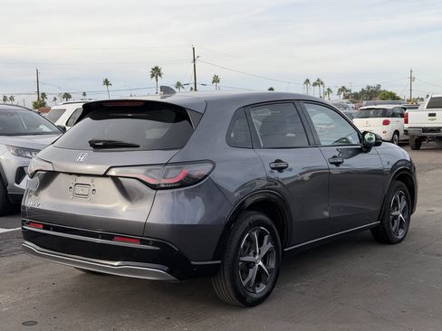 Used 2023 Honda HR-V EX-L image 11