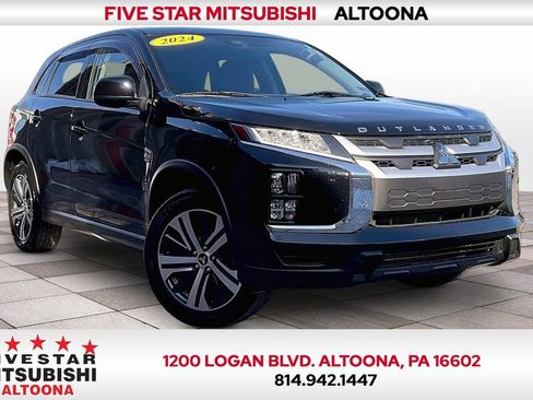 Used 2024 Mitsubishi Outlander Sport ES image 1