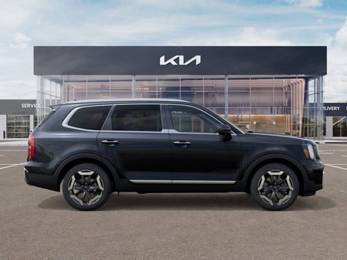 New 2025 Kia Telluride S FWD image 7